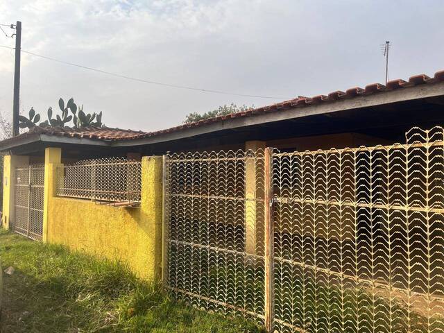 #355 - Casa para Venda em Brotas - SP - 1